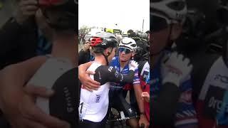 This is sportsmanship at its FINEST!  #shorts #cycling #respect #sportsmanship