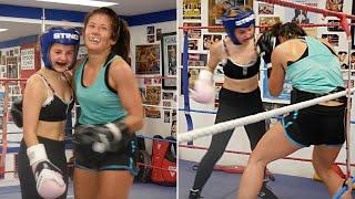WOW! - 13 YEAR OLD KELSEY HOPWOOD STEPS IN THE RING WITH WORLD CHAMPION NINA HUGHES
