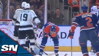 Zach Hyman deflects Evan Bouchard's shot off his face to extend Oilers' lead over Kings