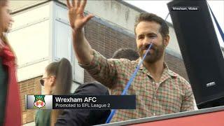 Ryan Reynolds celebrates with Wrexham at 'unbelievable' trophy parade | ESPN FC