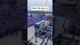 Locura de la afición del Manchester City  #shorts | ESPN Deportes (via SamLee/Twitter)