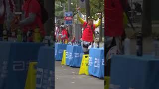 King Kipchoge returns to the streets of Berlin  #athletics #marathon #berlin #kenya #running