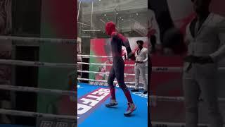 INCREDIBLE! BOXER TURNS SPIDERMAN AND FLIPS INTO THE RING AT JOE CORDINA WORKOUT