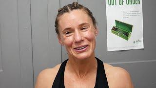 AMY ANDREW RETURNS TO THE RING JUST 7 MONTHS AFTER GIVING BIRTH! / MIKAELA MAYER SPARRING