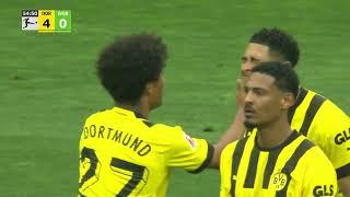 Jude Bellingham scores STRANGE GOAL for Borussia Dortmund!