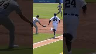 40-year-old Miguel Cabrera vs. 43-year-old Rich Hill in EPIC footrace to first base!! Who wins?!?!