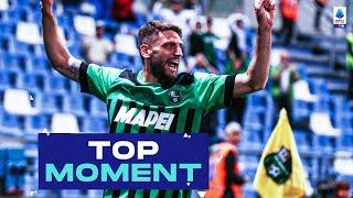 Berardi strikes a stunner with his weaker foot | Top Moment | Sassuolo-Bologna | Serie A 2022/23