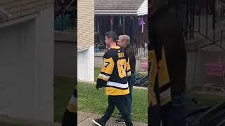 The Penguins’ tradition of players hand-delivering season tickets to fans never gets old